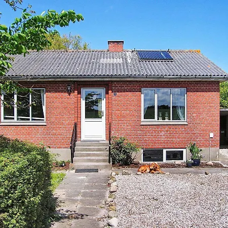 Ferienhaus Holiday V